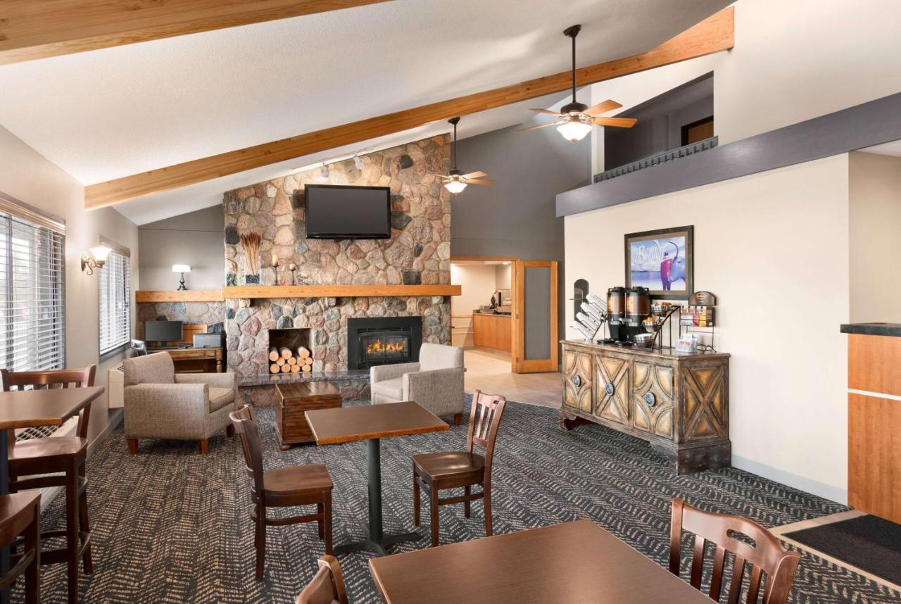 AmericInn by Wyndham Bemidji Eksteriør bilde