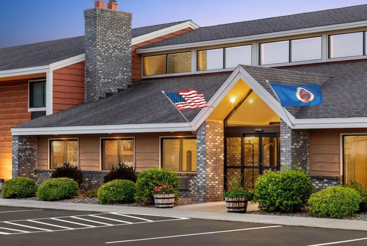 AmericInn by Wyndham Bemidji Eksteriør bilde