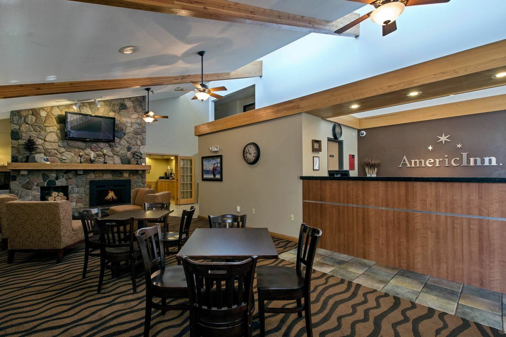 AmericInn by Wyndham Bemidji Eksteriør bilde