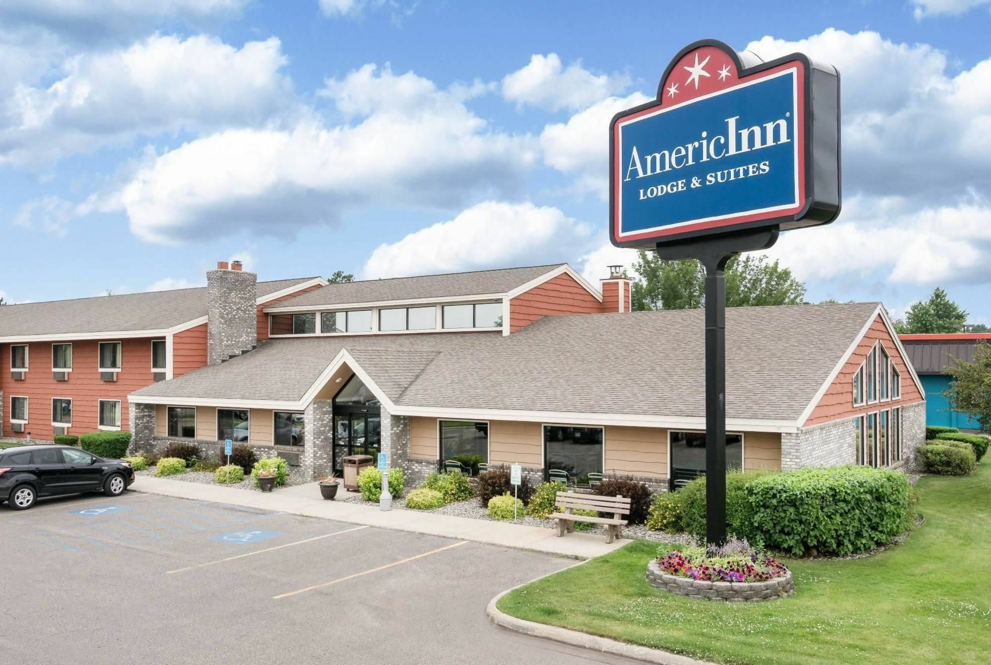 AmericInn by Wyndham Bemidji Eksteriør bilde